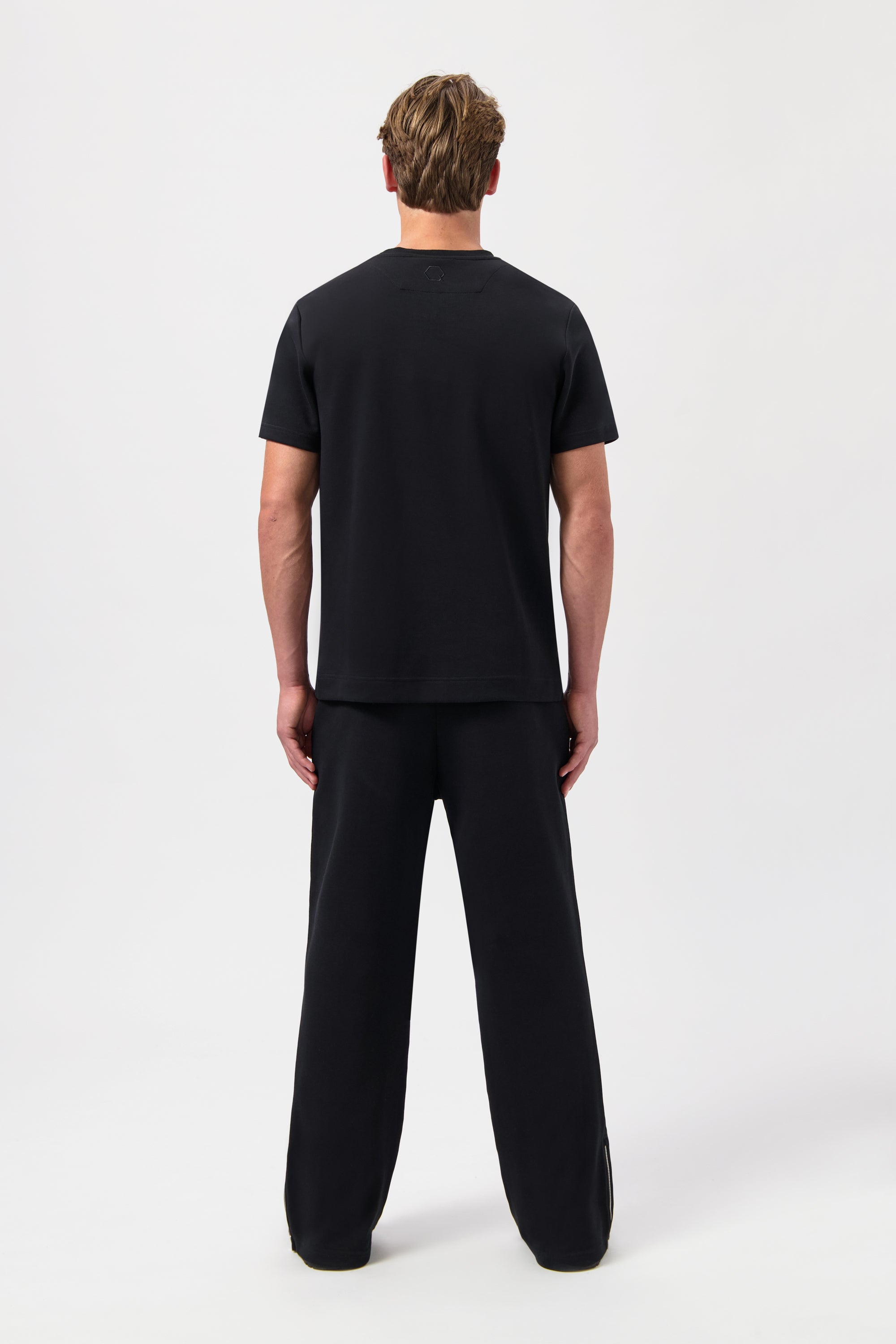 Q-Series Regular Fit T-Shirt Jet Black