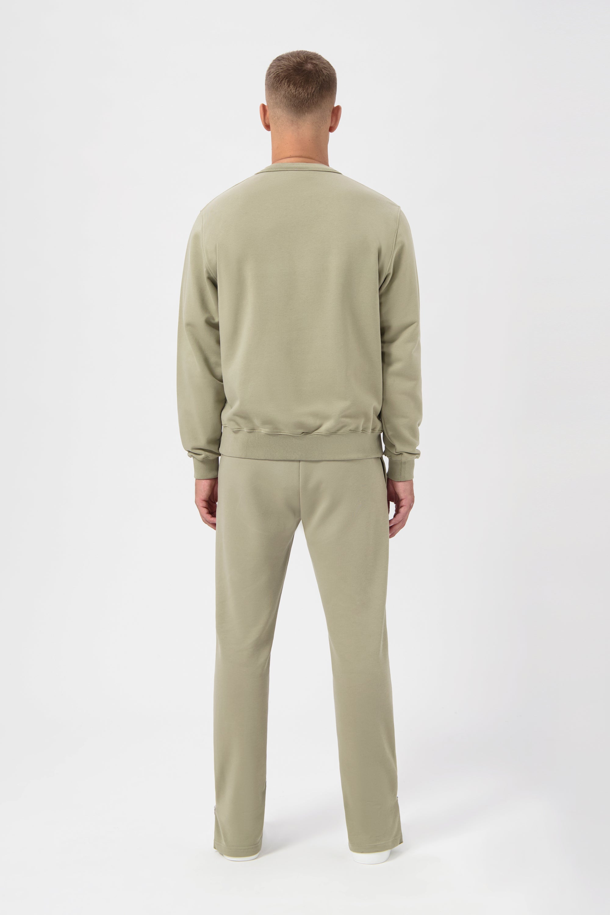 Identität Crewneck Seneca Gray