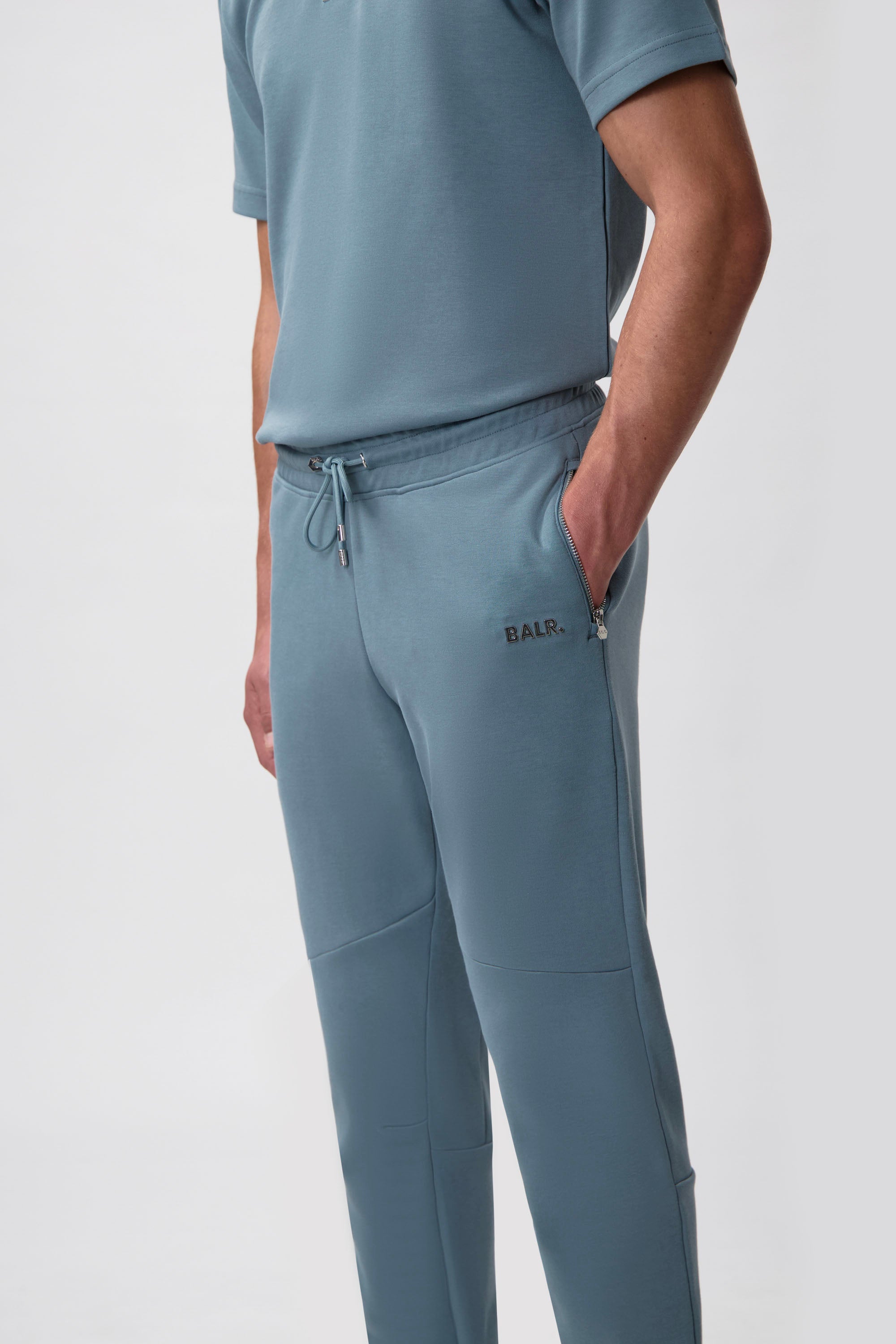 Q-Series Regular Fit Jogger Goblin Blue