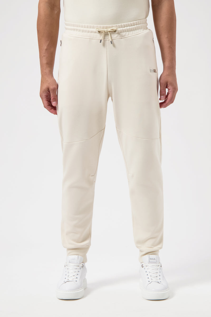 Q-Series Regular Fit Jogger White Swan