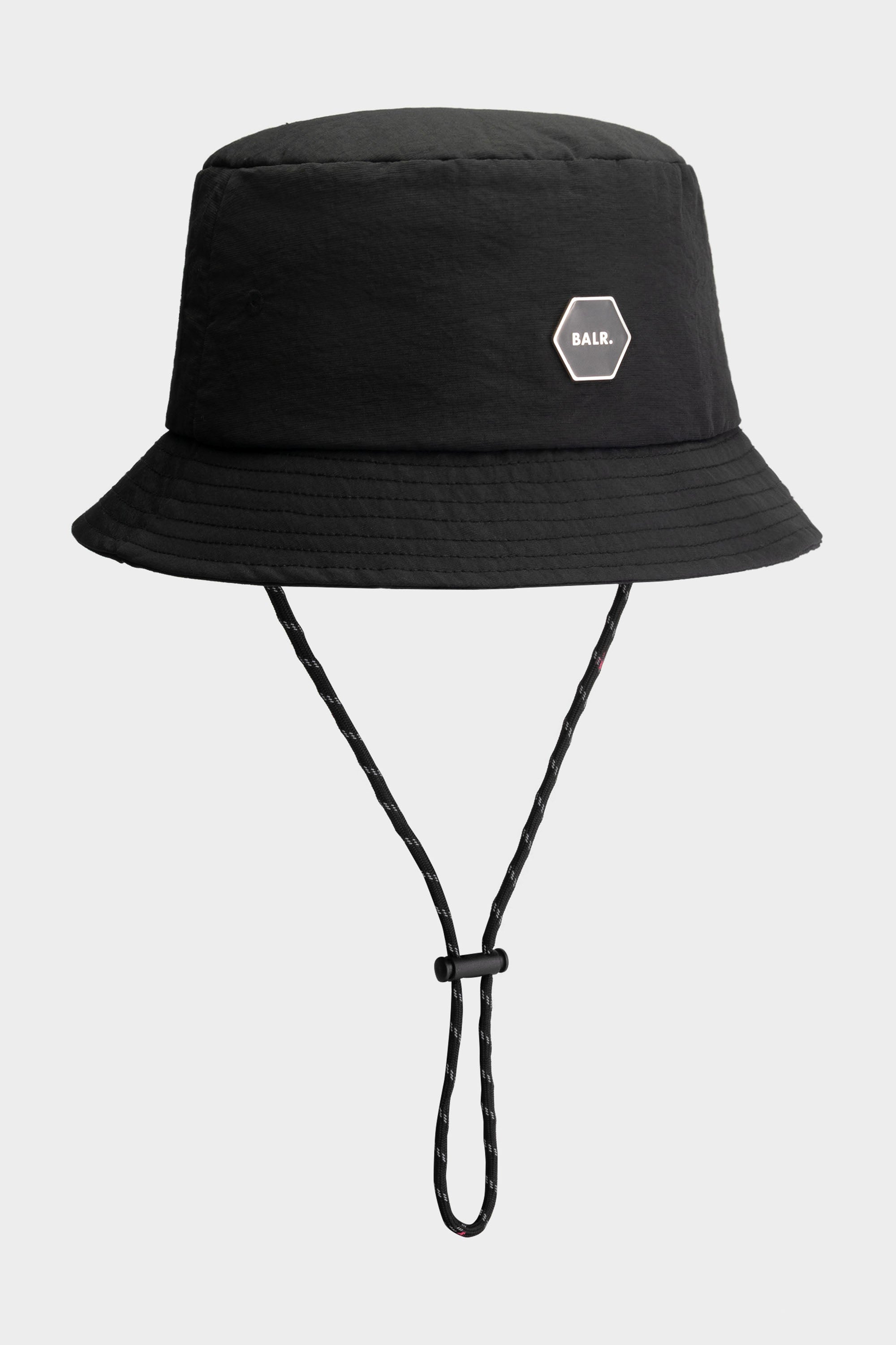 Hexline Badge Bucket Hat Jet Black