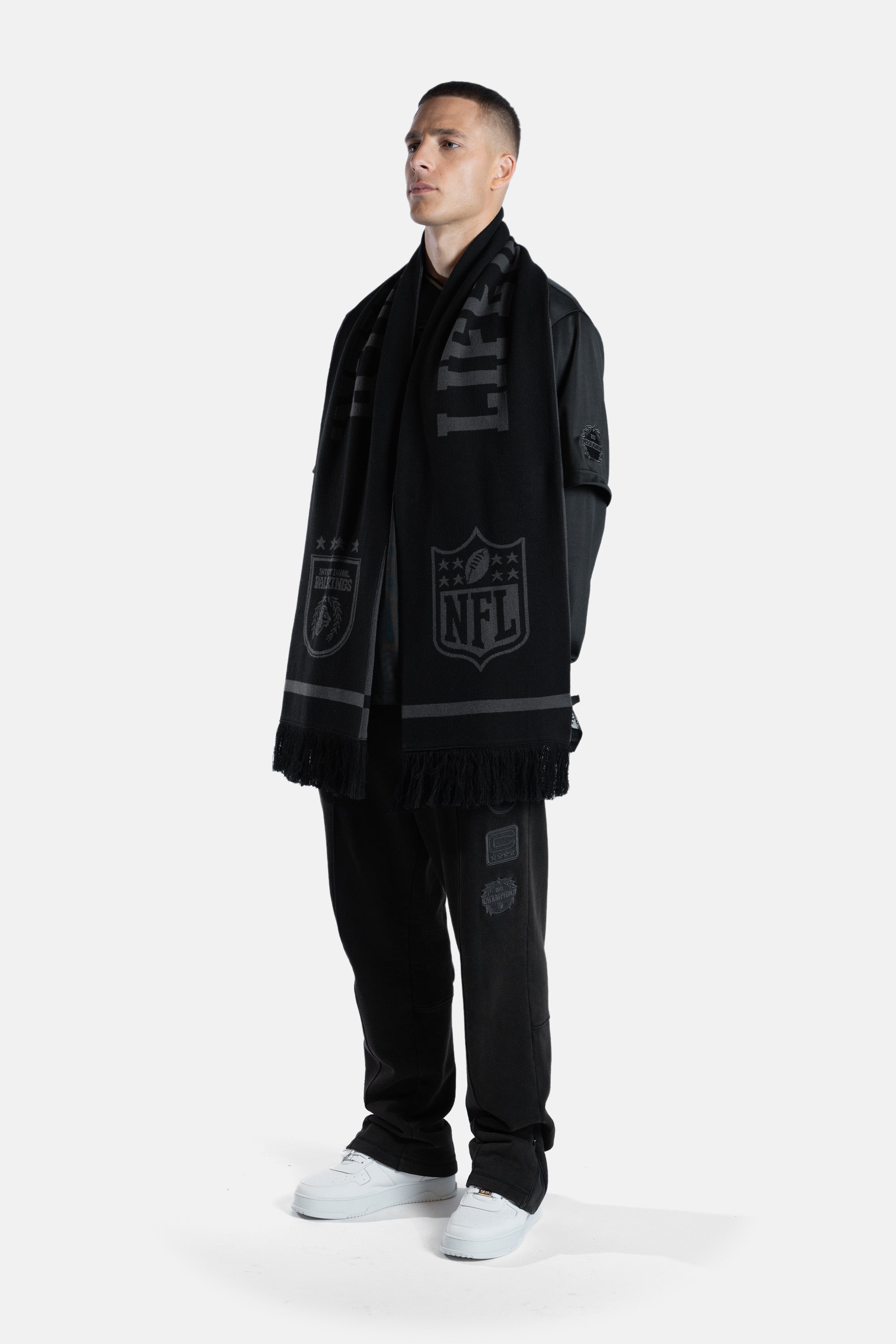 NFL x BALR. Scarf Jet Black