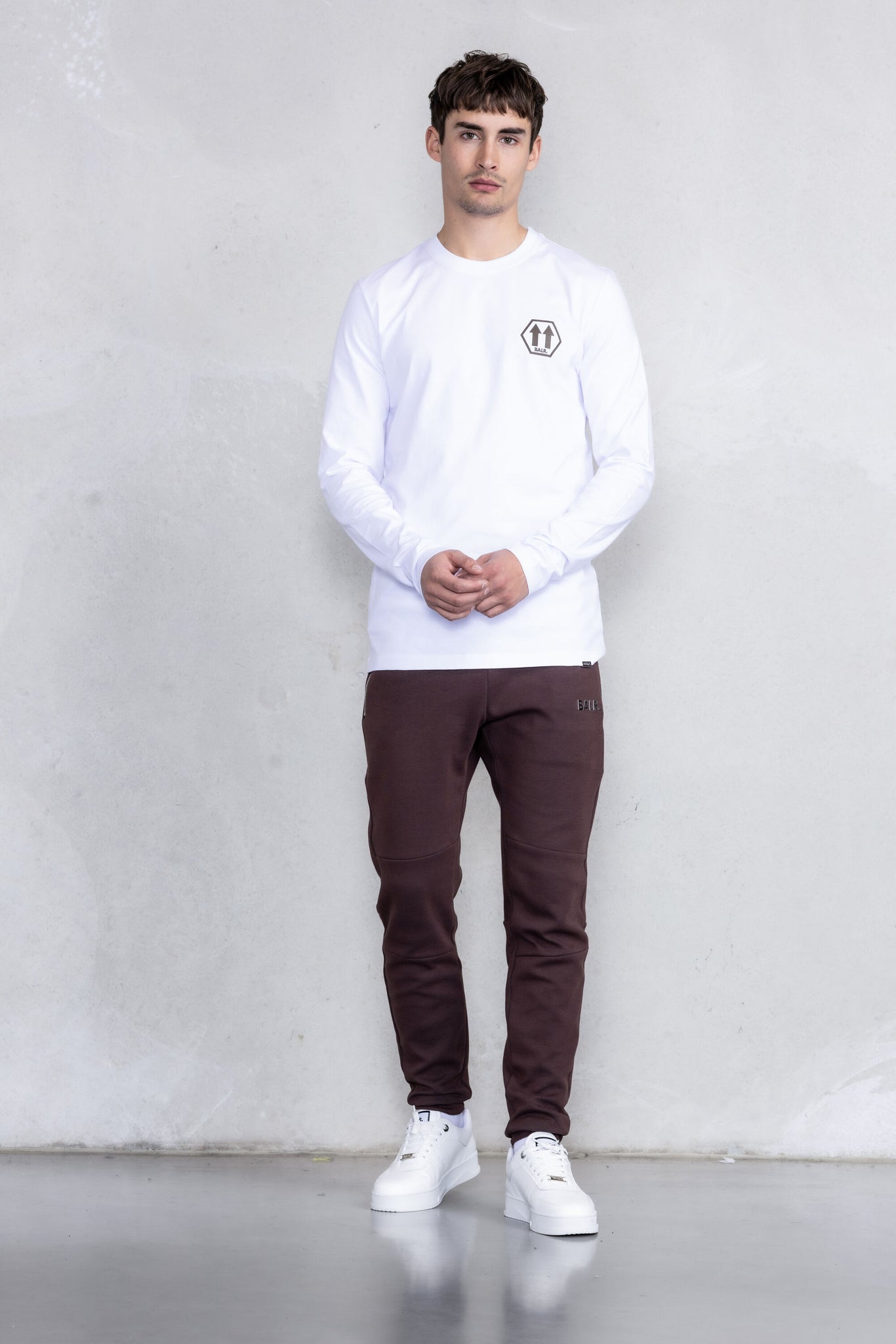 Olaf Straight Arrows Longsleeve T-Shirt Bright White – BALR.