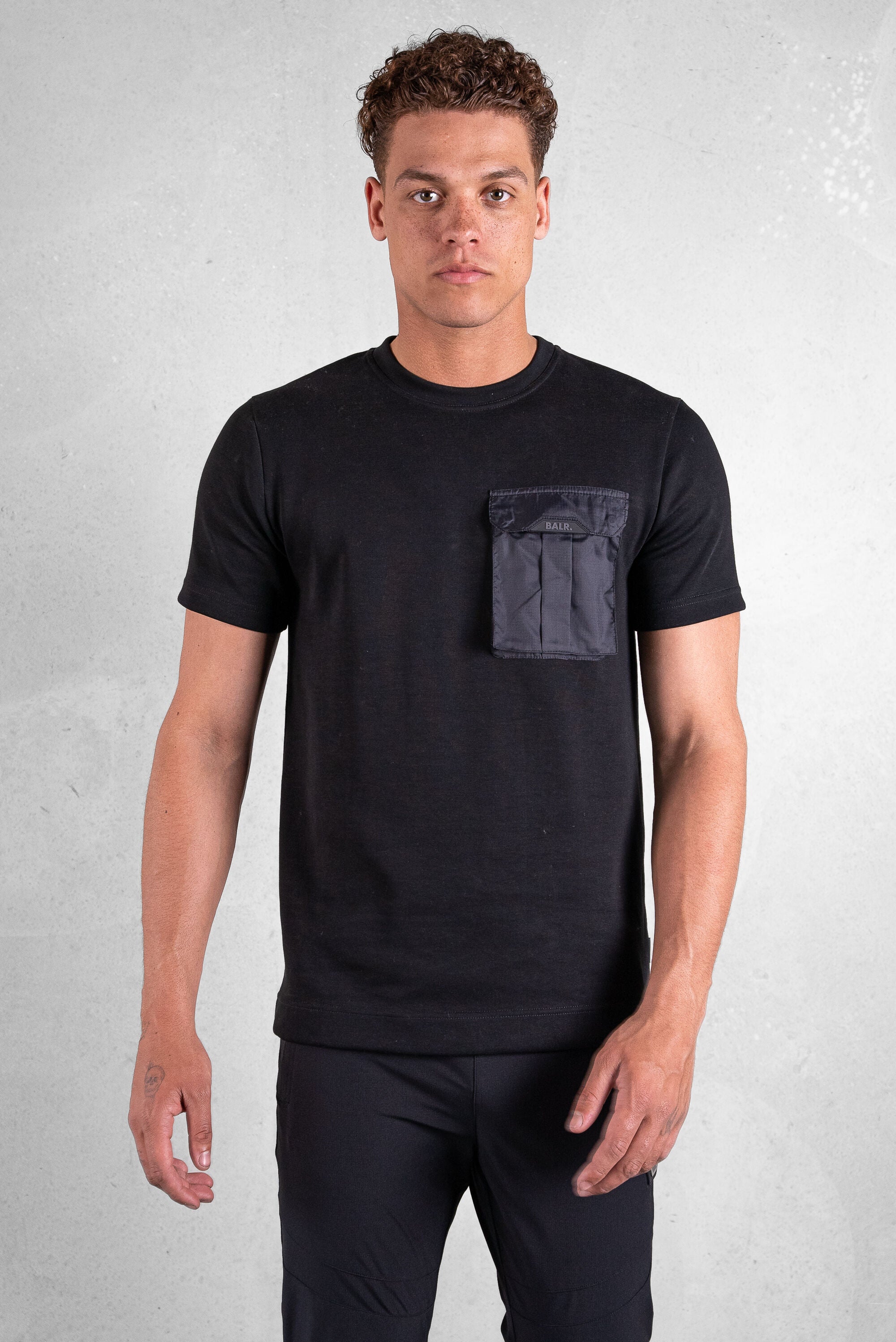 Q-Cargo Series Straight T-Shirt Jet Black