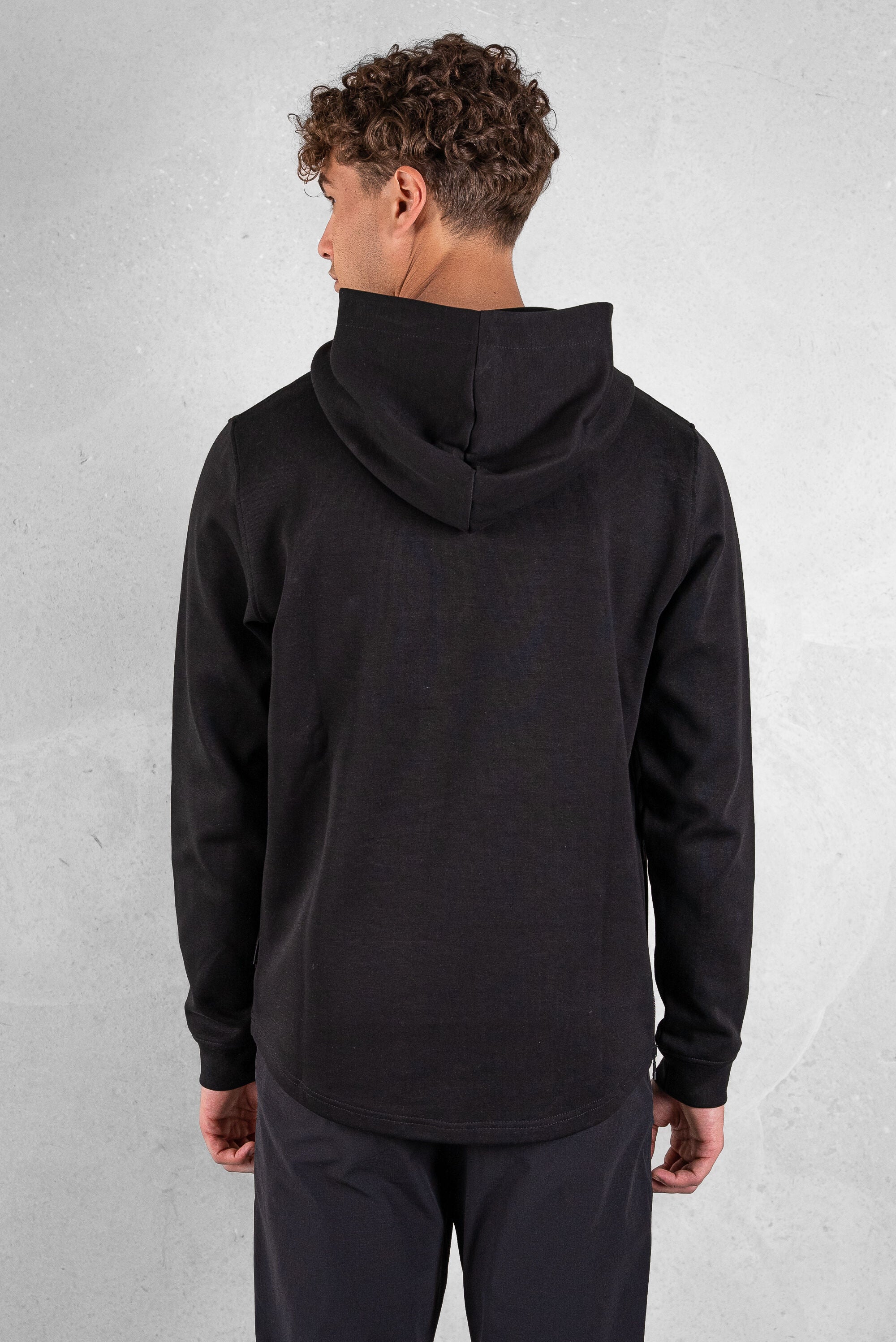 Q-Cargo Series Straight Classic Hoodie Jet Black