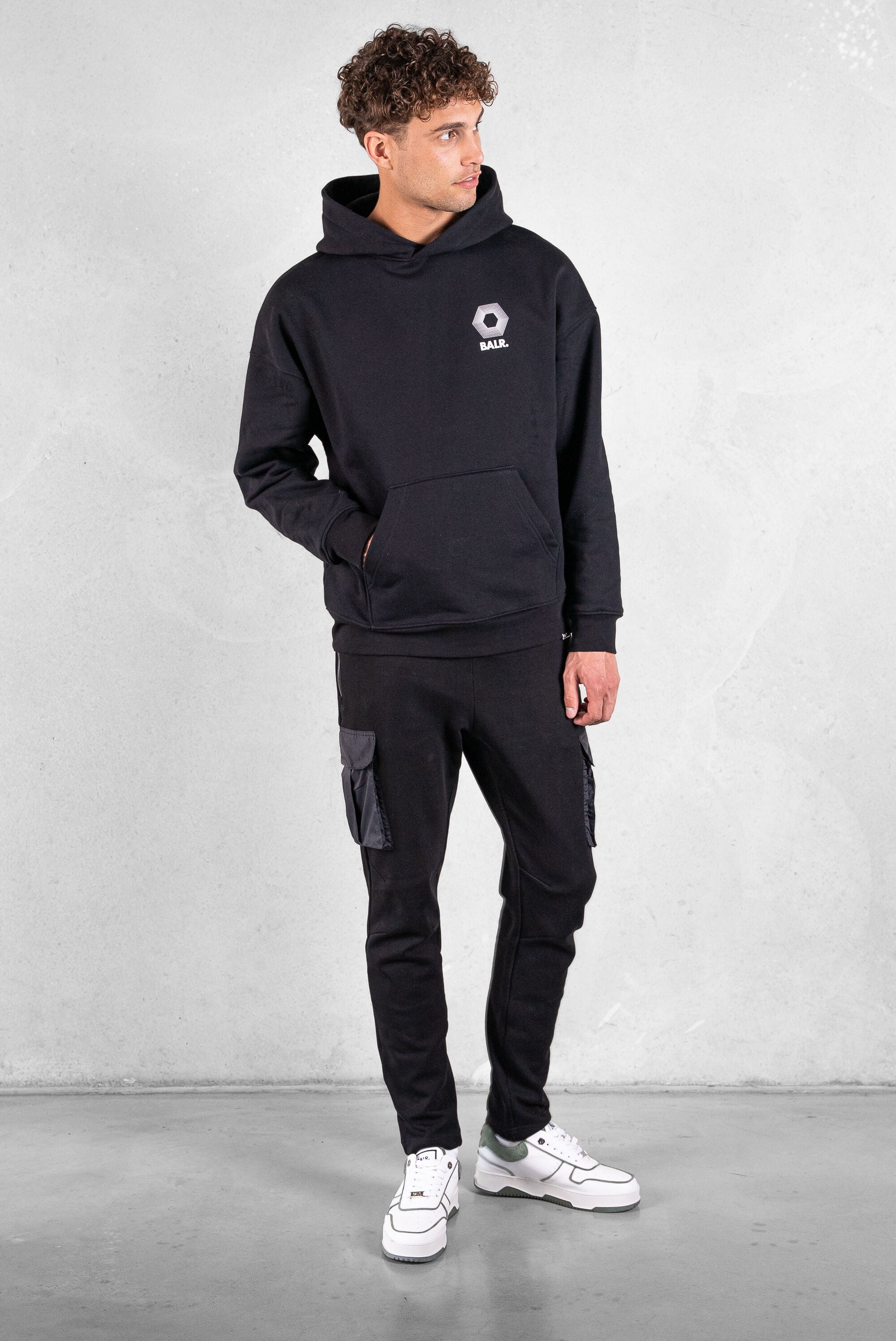 Joey Box Halb Track H2S Hoodie Jet Black