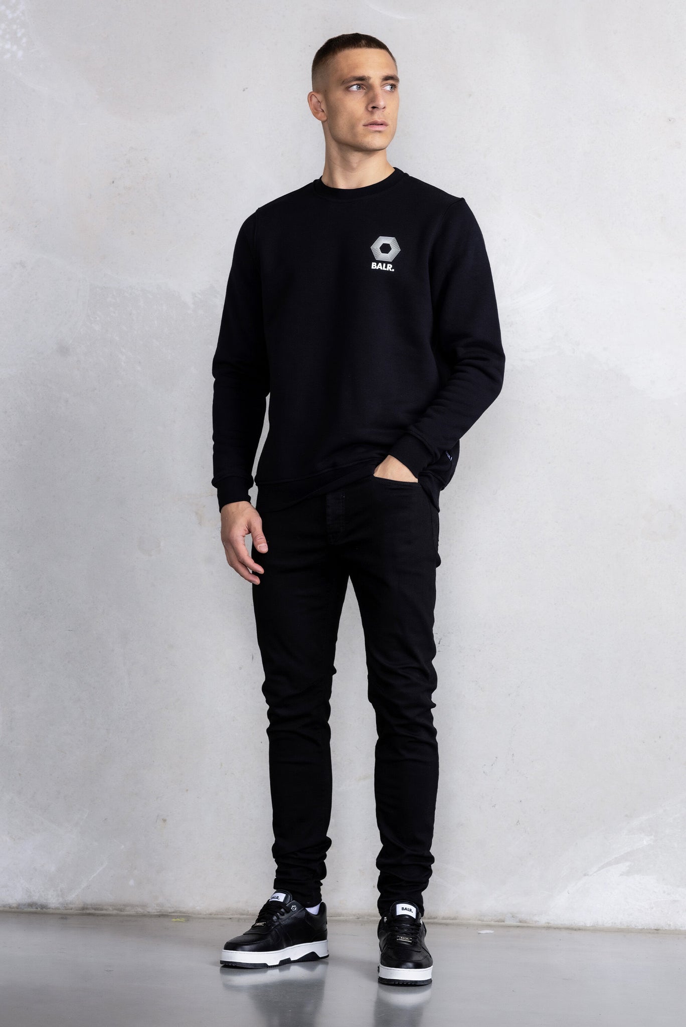 Olaf Straight H2S Hex Crewneck Jet Black