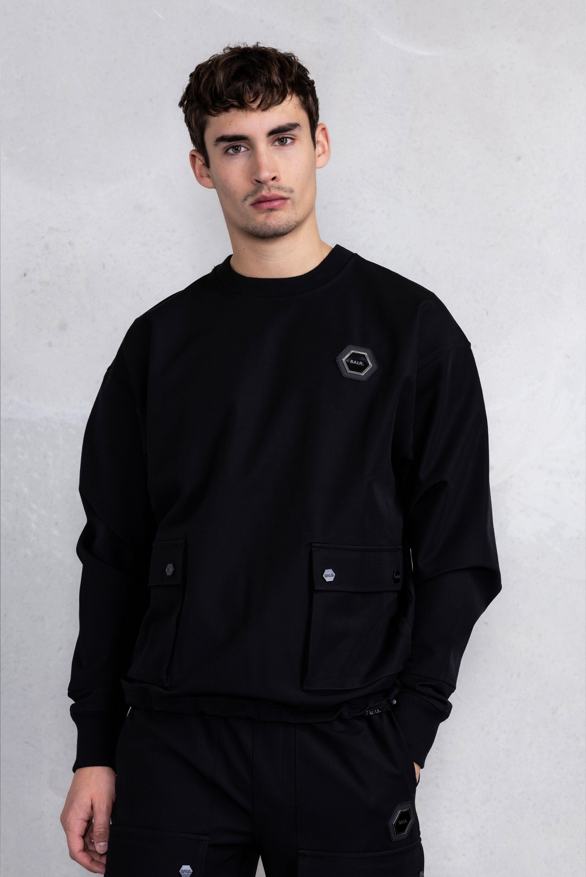 Franck Relaxed Cargo Crewneck Jet Black