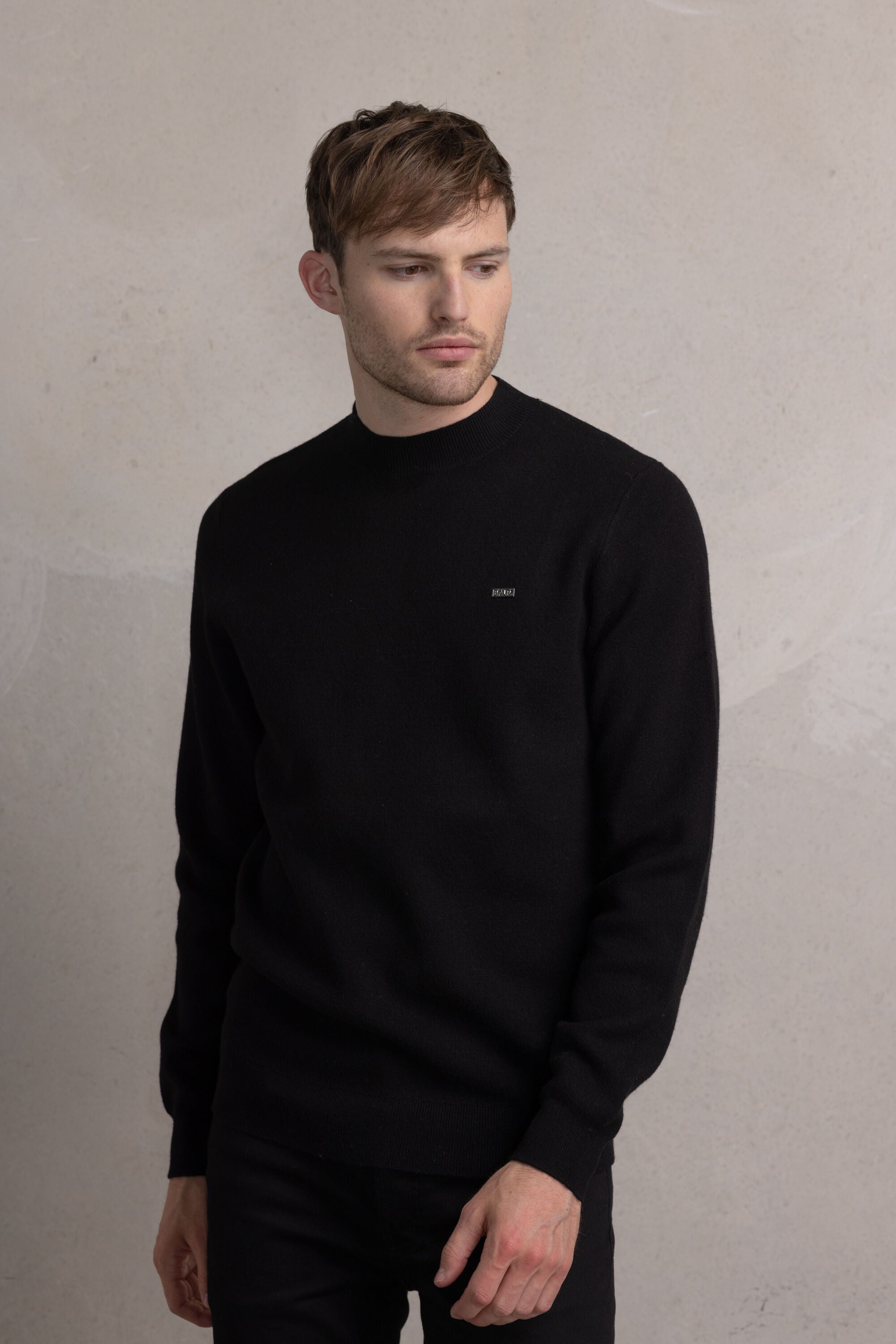 Finn Regular Jumper Jet Black