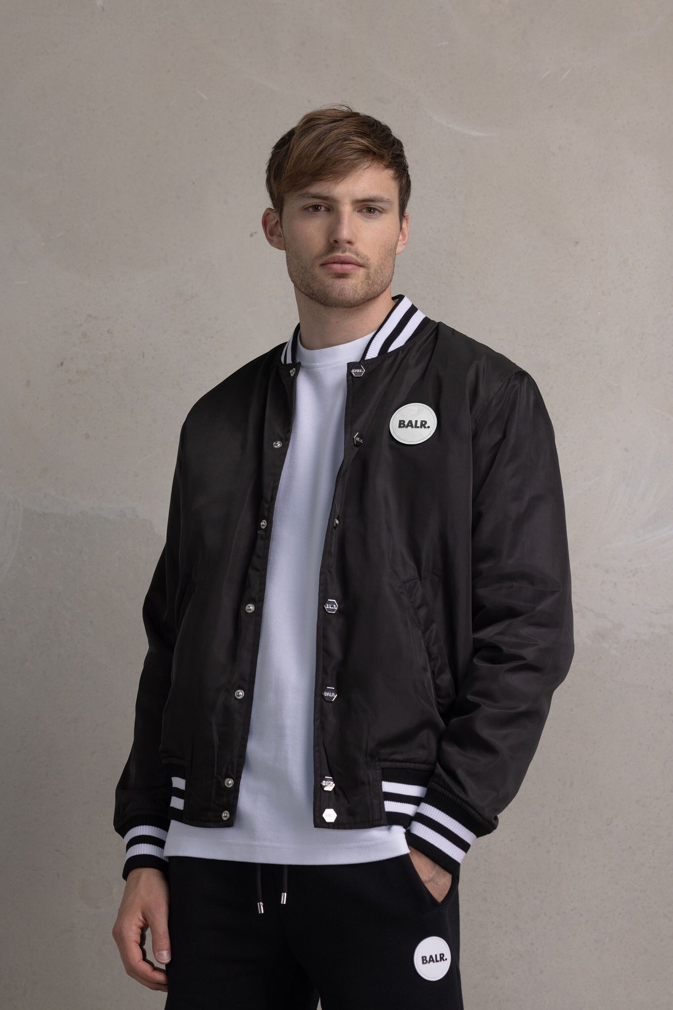 Hazel Loose Badge Bomber Jacket Jet Black – BALR.