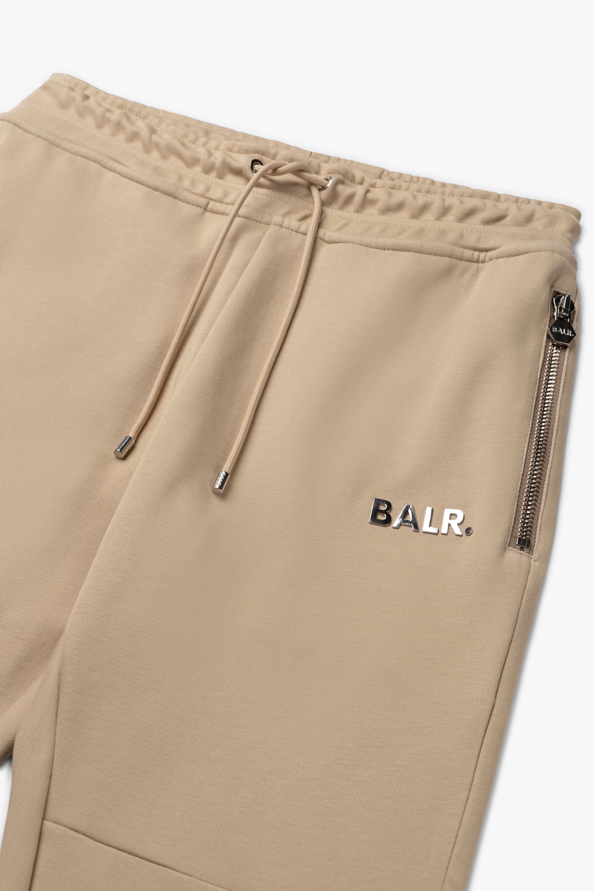 Q-Series Slim Classic Sweatpants Irish Cream – BALR.