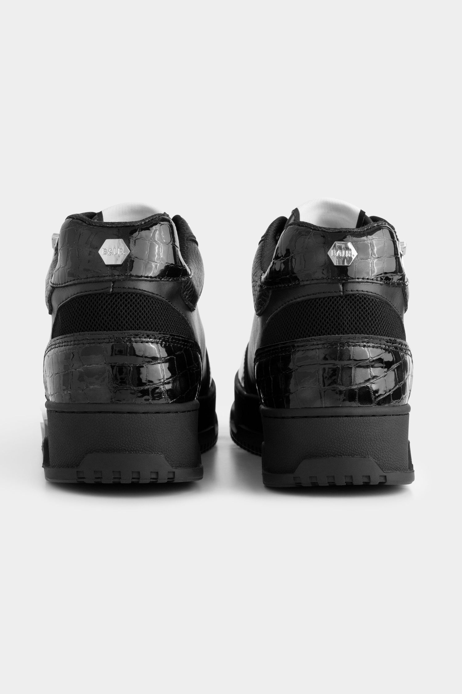 Club B Hexagon Sneaker Jet Black