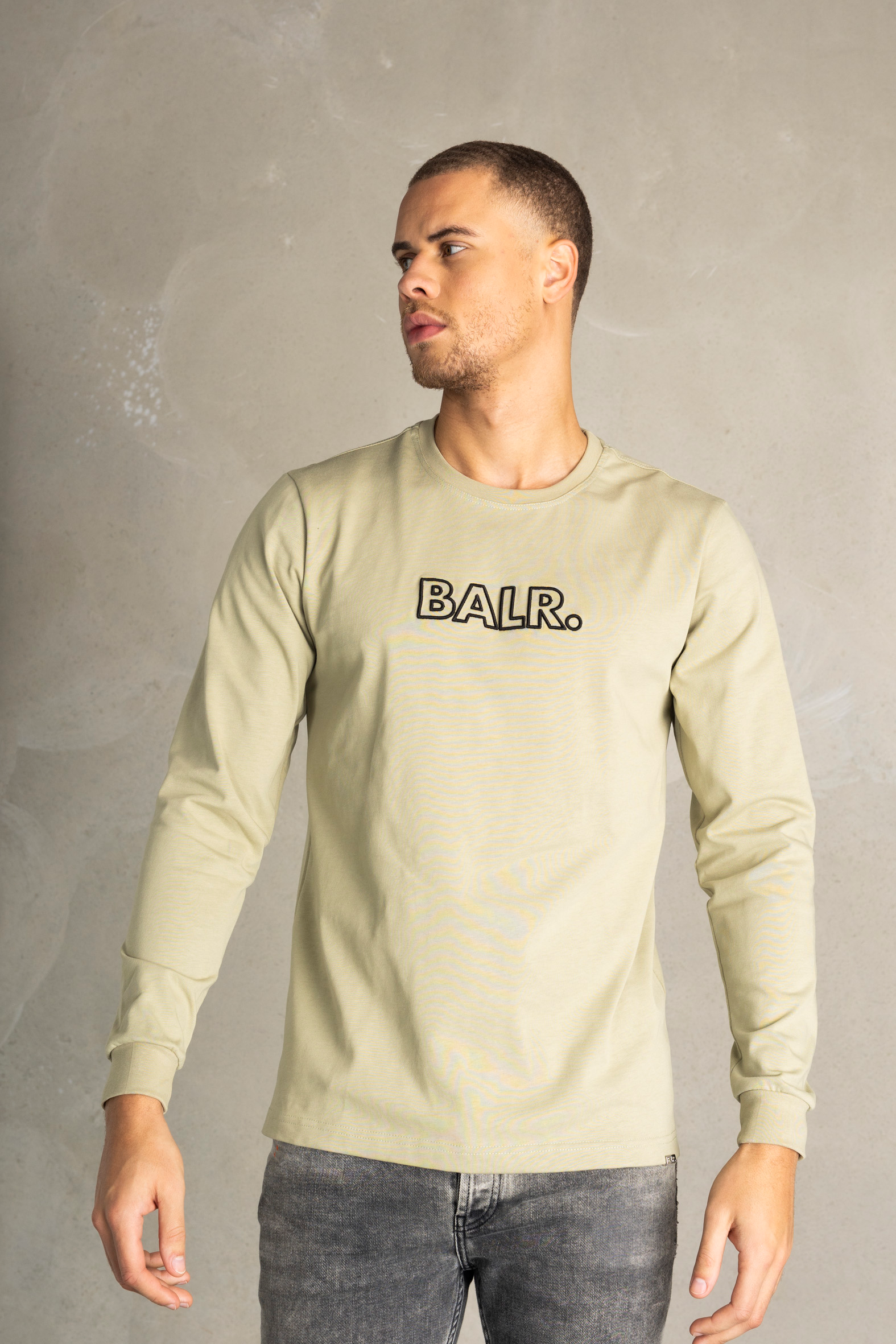 Olaf Straight Outline Longsleeve Elm